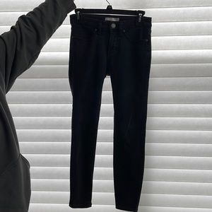 these are Lauren Conrad super skinny jeans size 4